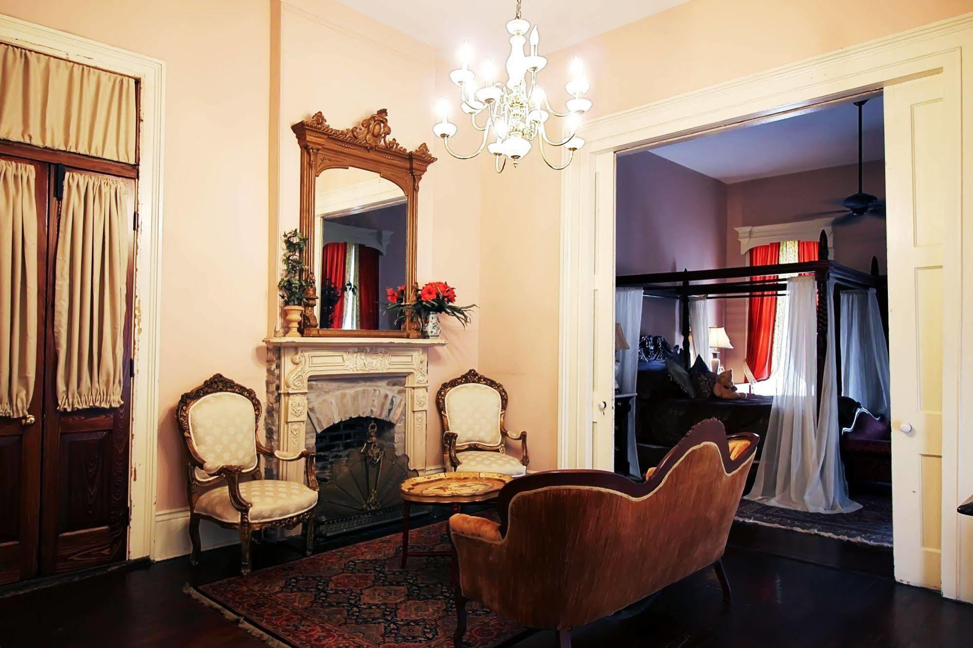 The Olivier House Hotel New Orleans Exterior photo